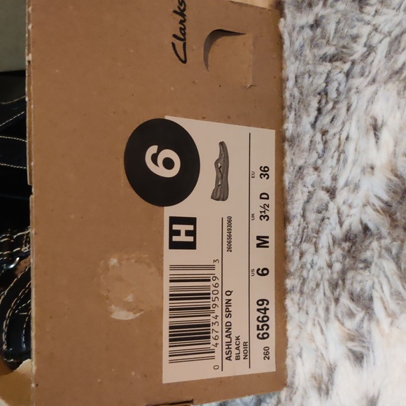 Clarks Ashland Spin Flats - Picture 9 of 9